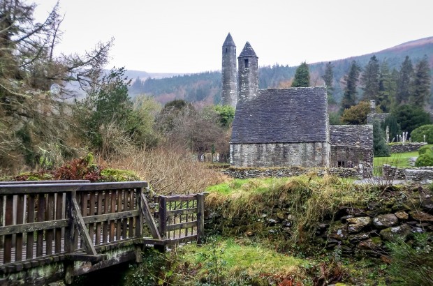 Visiting the Ruins of Glendalough and Rock of Cashel Glendalough monastery is an easy day trip from Dublin, Ireland.