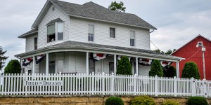 The Field of Dreams in Dyersville The house at the Field of Dreams location in Dyersville, Iowa.
