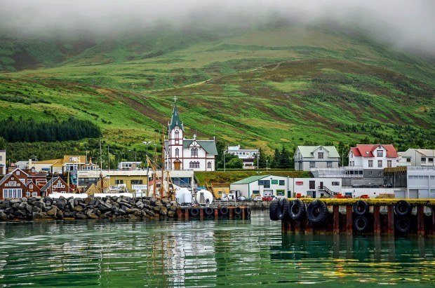 Iceland Ring Road itinerary 10 days: Our Iceland Ring Road trip took us through numerous small villages that clung to the coast above the rough Atlantic Ocean. What these villages lacked in services they more than made up for in charm.