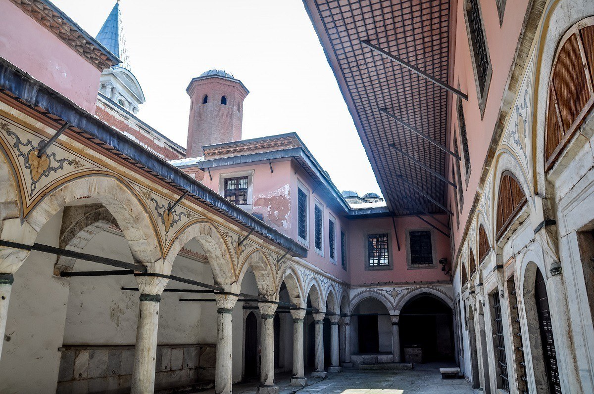 The governing seat of the Ottoman Empire in Istanbul