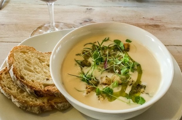 Cauliflower and Gorgonzola Soup Travel-Addicts-cauliflower-soup