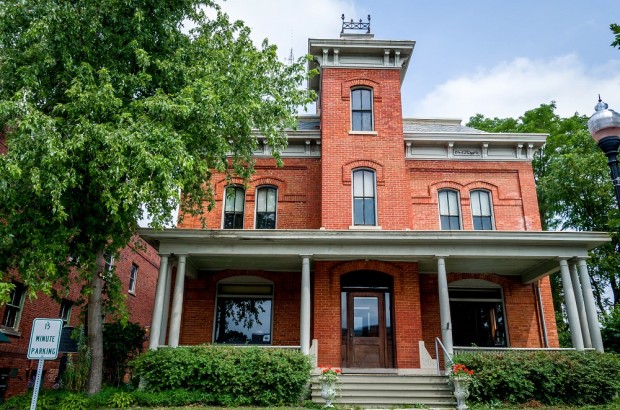 A Surprising Destination: Northwest Indiana’s South Shore The Old Sheriff's House in Crown Point, Indiana. This oversees the Lake County Jail, where John Dillinger escaped in 1934.