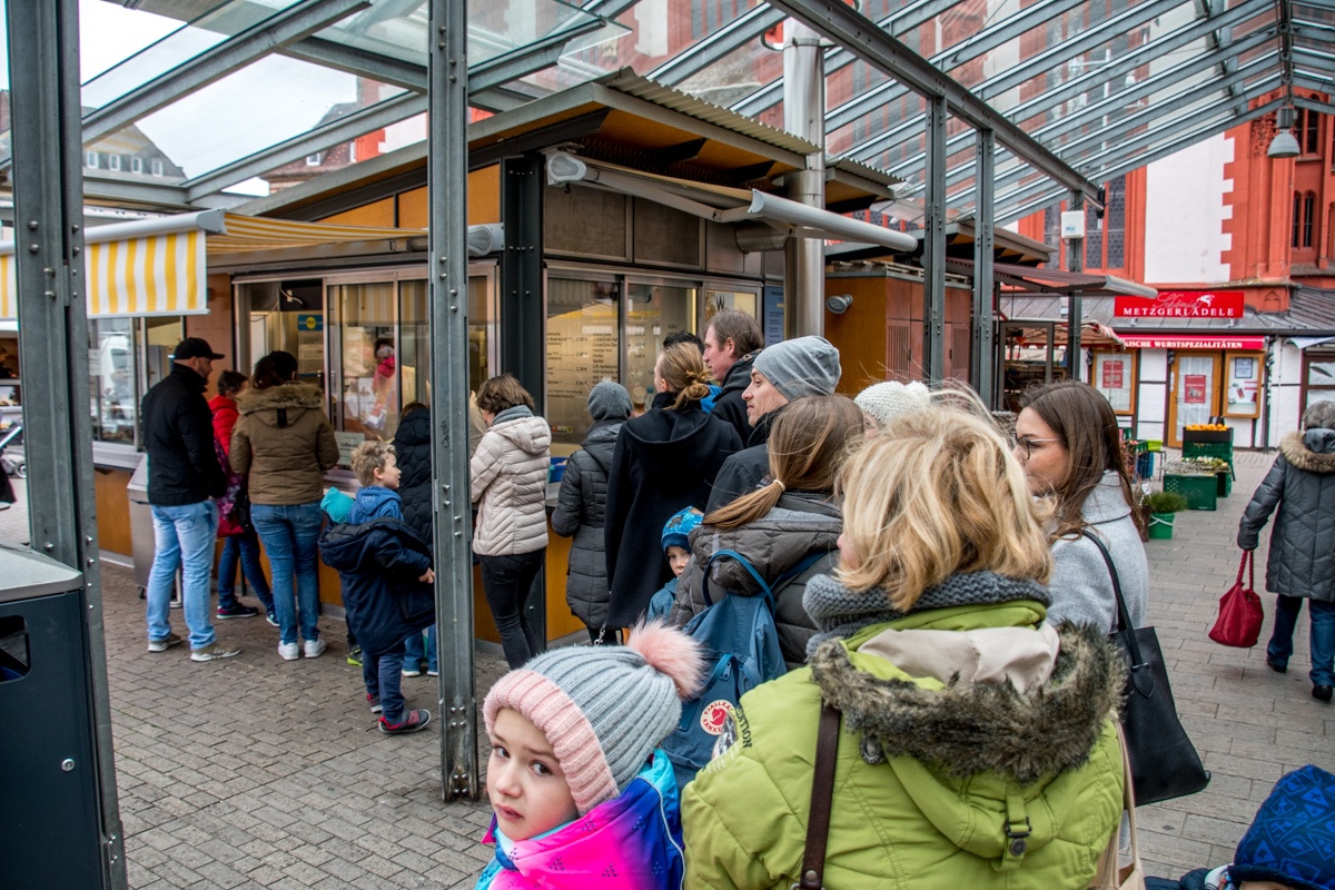 One of the best restaurants in Wurzburg is actually a snack kiosk. We joined the line of locals at the Bratwurststand Knüpfing for their bratwurst.