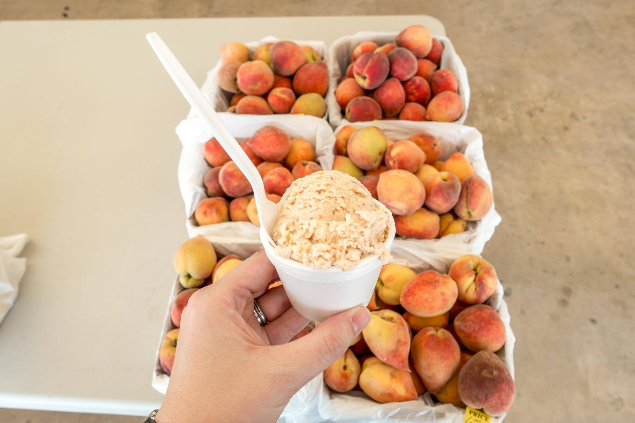 Fresh peaches and peach ice cream in Fredericksburg, Texas