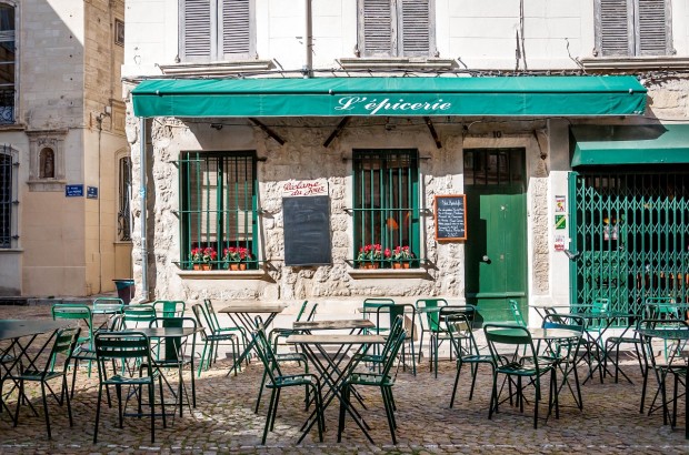 Postcards from Provence One of the many cute cafes in Avignon, France. A trip to Provence is utterly picturesque | Postcards of Provence