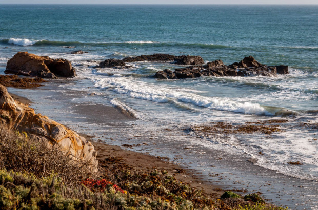 An Ideal Weekend in Cambria, California Enjoying the beach in Cambria on a long weekend visit.