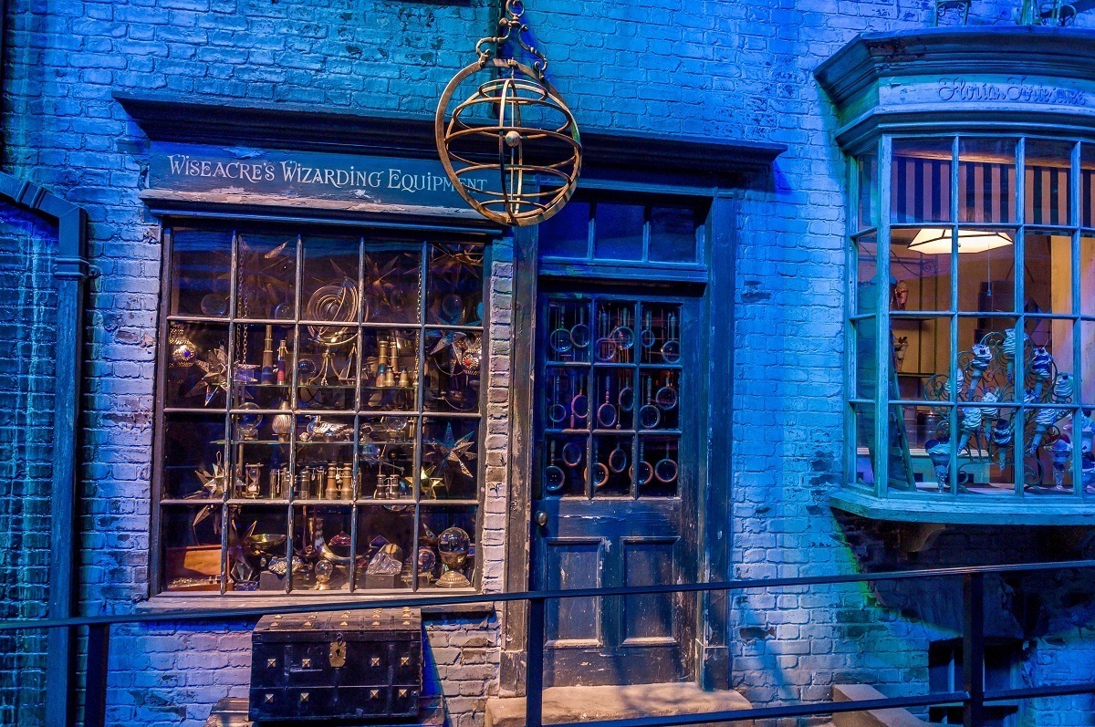 london studio tour harry potter shop
