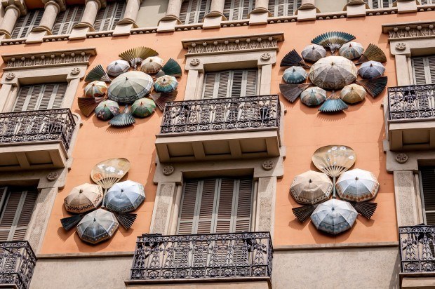 Casa Bruno Cuadros along Barcelona's La Rambla was an umbrella shop in the 1880s