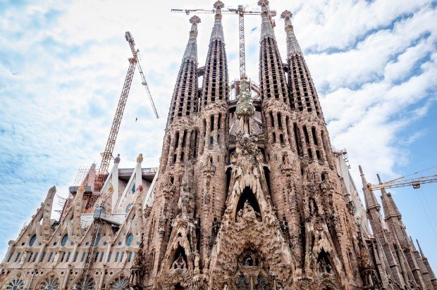 Visiting Sagrada Familia is one of the coolest things to do in Barcelona. The church is truly unlike any other.