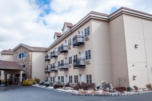 The Willowbrook buildings at Split Rock Resort.