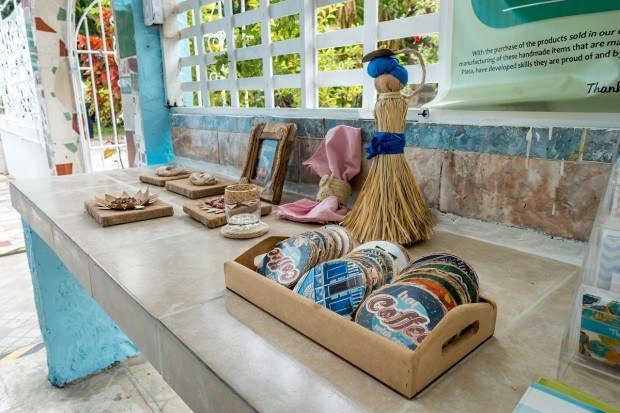 Paper items for sale at RePapel in the Dominican Republic