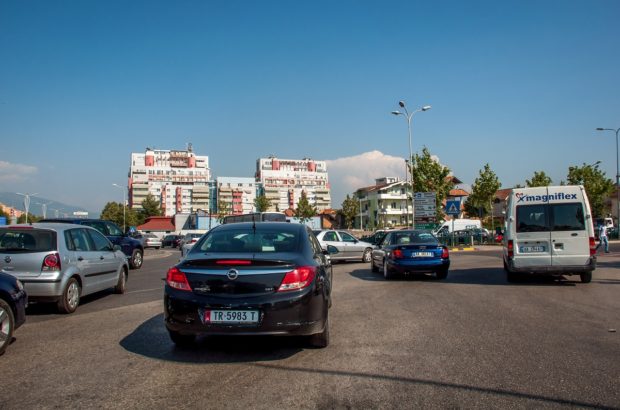5 Top Tips for Driving Overseas driving-post-2