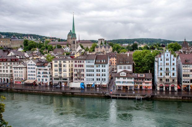 Views of the old town on a Zurich walking tour from Lindhof Park.