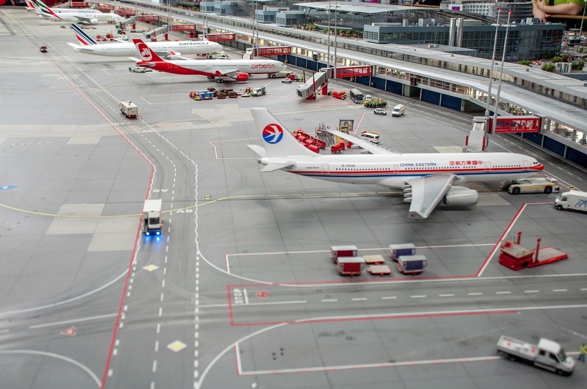 Re-creation of airport on a small scale