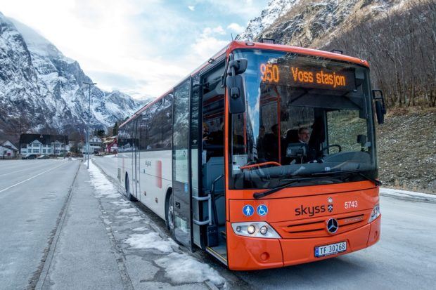 Taking the bus from Gudvangen to Voss is easy as part of the DIY Norway in a Nutshell tour