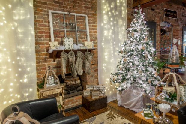 Lark is a great shop for Gettysburg Christmas items and gifts