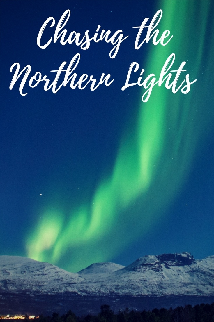 The ultimate guide to chasing the northern lights in Tromso, Norway. Includes how to take pictures of the northern lights, packing tips, and where to stay in Tromso, Norway.