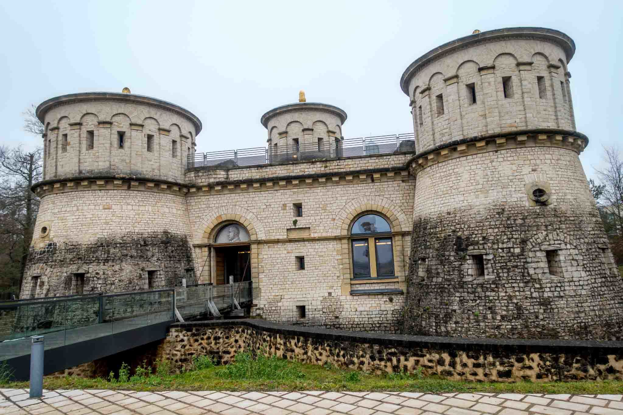 Visiting a museum like Musee Drai Eechelen, which is housed in an 18th-century fort, during your Luxembourg holidays
