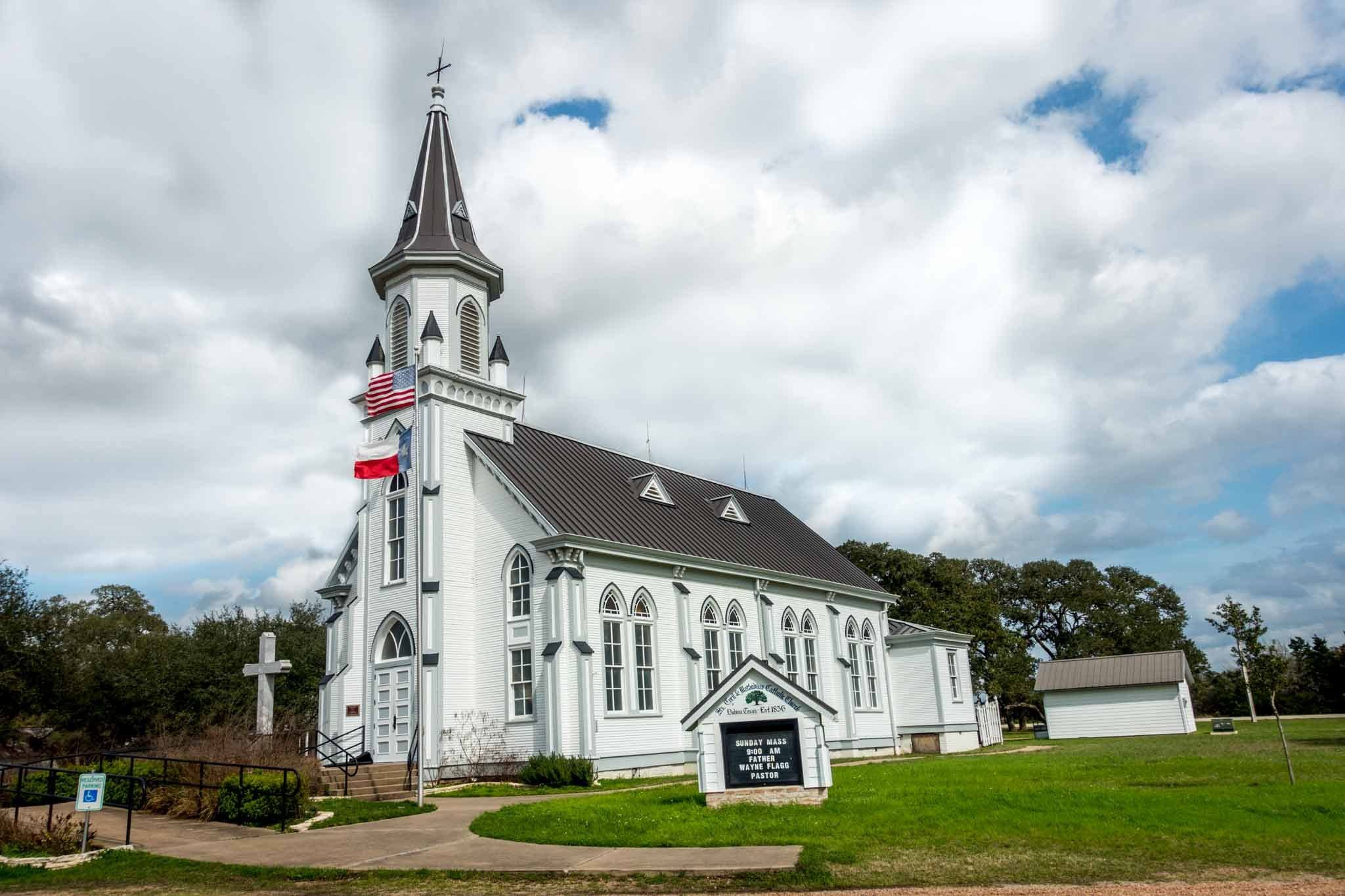 5 Painted Churches of Texas to Visit on Your Next Road Trip