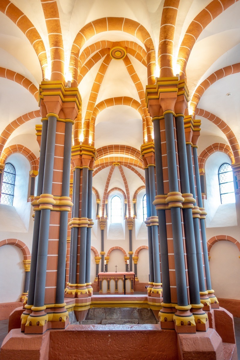 Columns and vaulted ceiling in Vianden Castle chapel