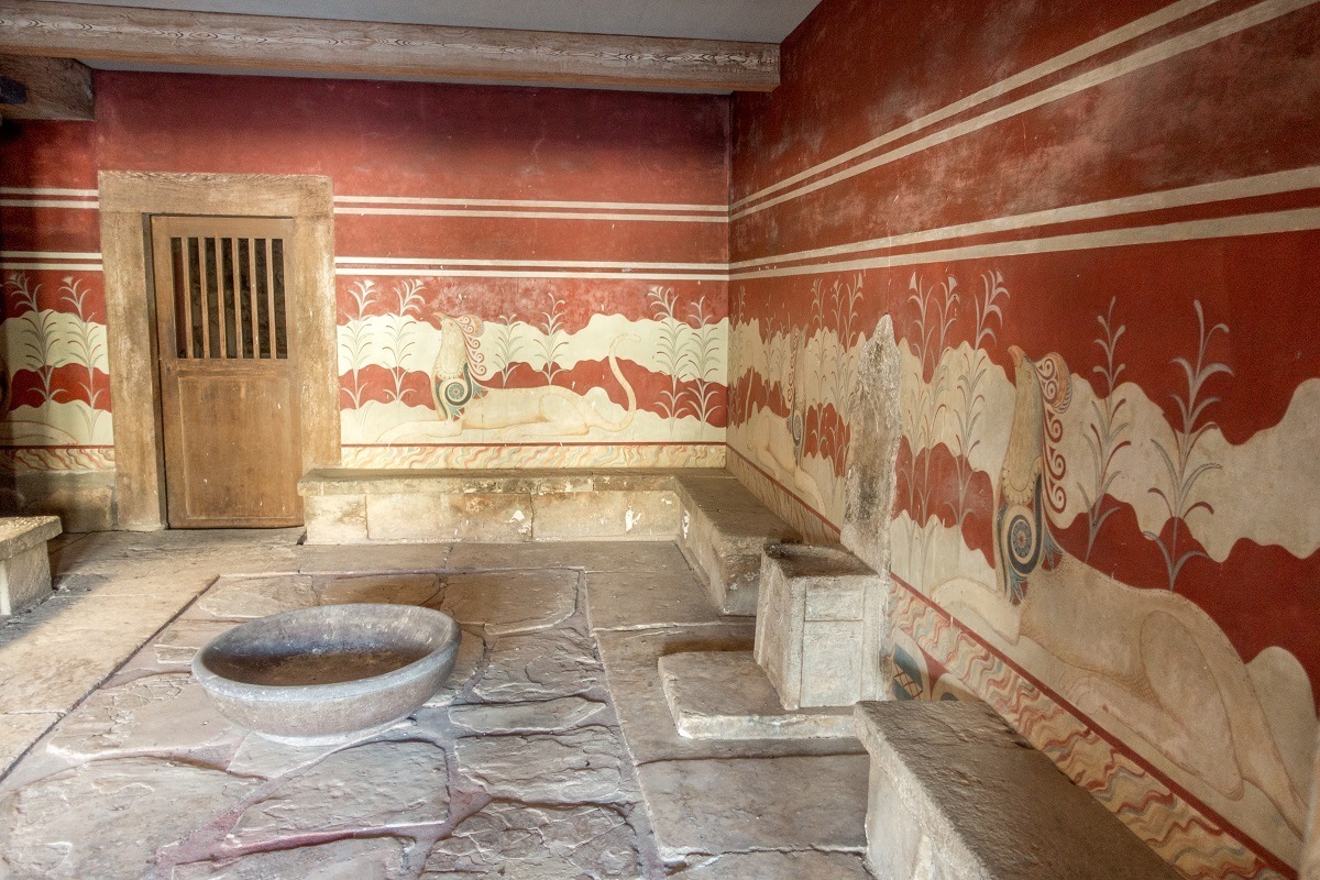 Room with stone chair, the throne room at the Minoan Palace of Knossos