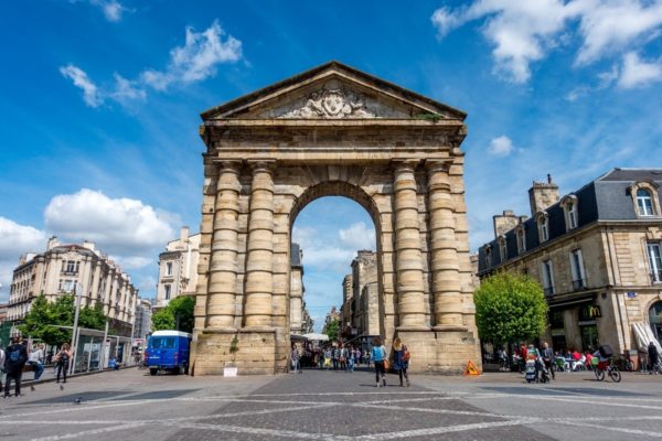 First Timer’s Guide to Visiting Bordeaux From eating great food and trying the region's wine to seeing historic buildings and relaxing by the water, there are lots of fun things to do in Bordeaux France