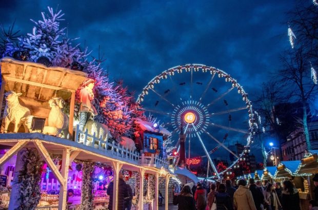 Six Belgium Christmas Markets to Get You in the Holiday Spirit Christmas markets in Belgium have beautifully decorated stalls selling gifts and food along with carnival games and rides like the Ferris wheel