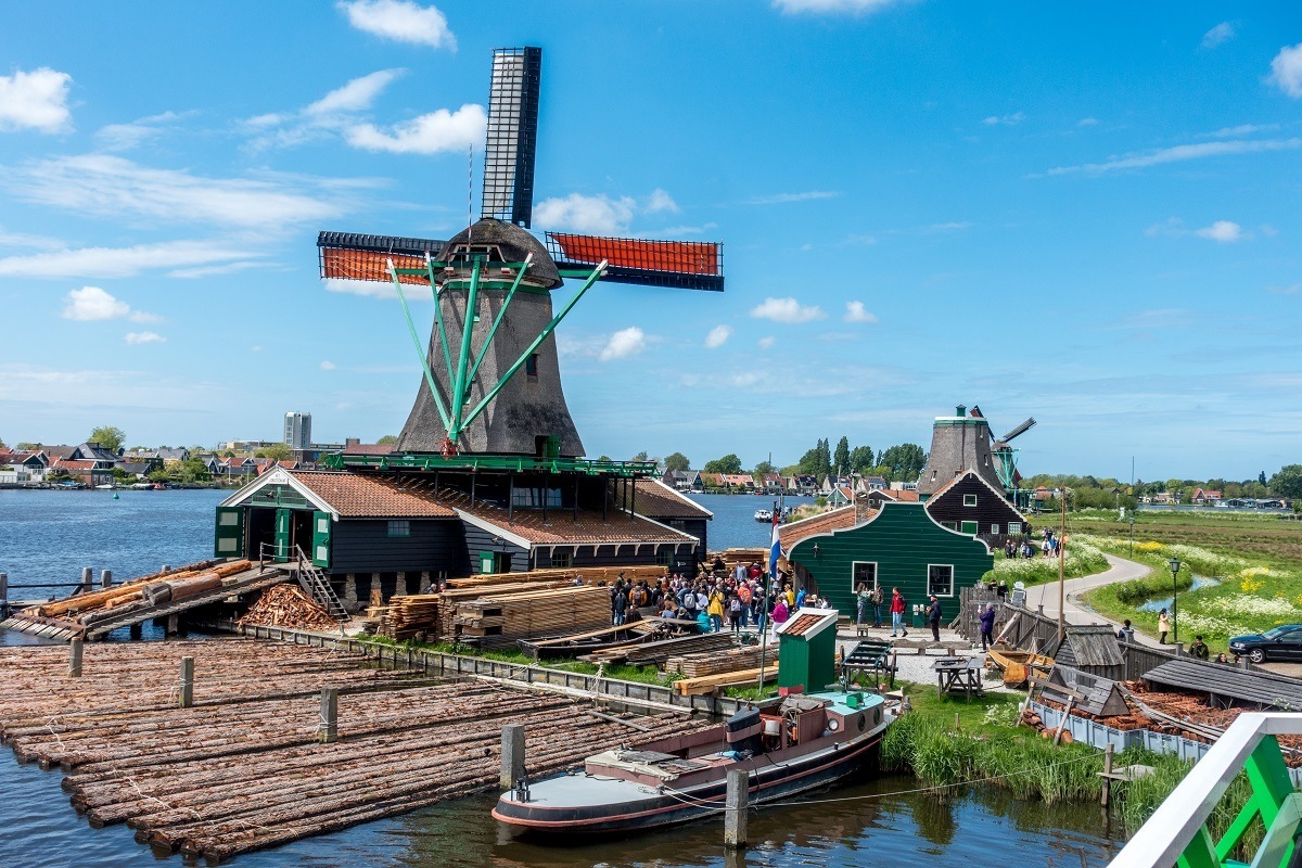 Zaanse Schans Windmill Village What To Know Before You Visit Zaanse Schans Windmill Village What To Know Before You Visit