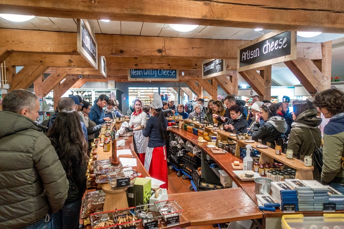 People tasting cheese at the Catharina Hoeve farm at Zaanse Schans in the Netherlands