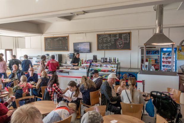 The Mount Teide restaurant at the lower cable car station has limited seating and few options to eat. You might do better looking for other dining options on this mountain in Tenerife.