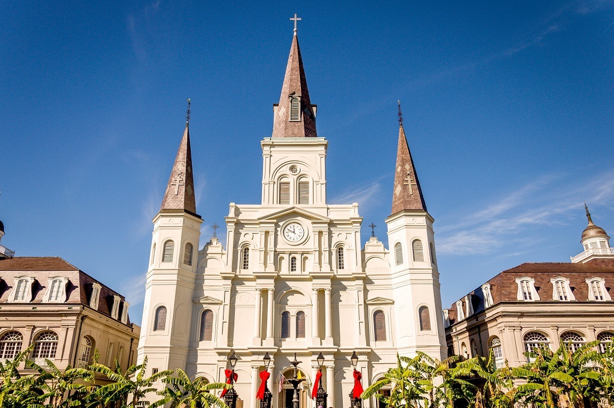 Exterior of large white church, St. Louis Cathedral