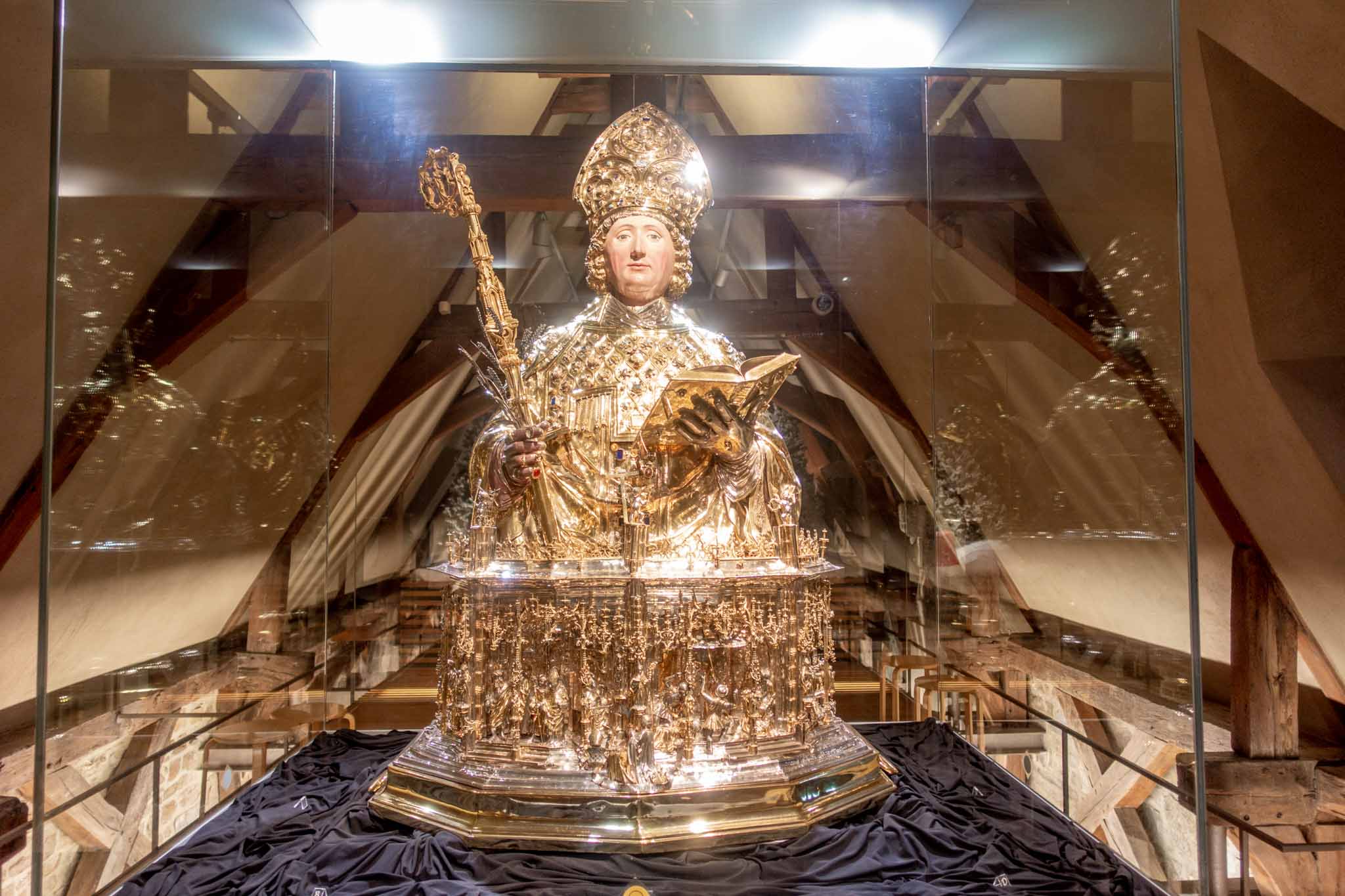 Golden reliquary bust of St. Lambert