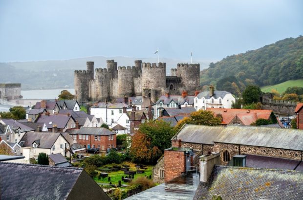 14 Top Places to Visit in Wales for a Perfect Trip - Travel Addicts